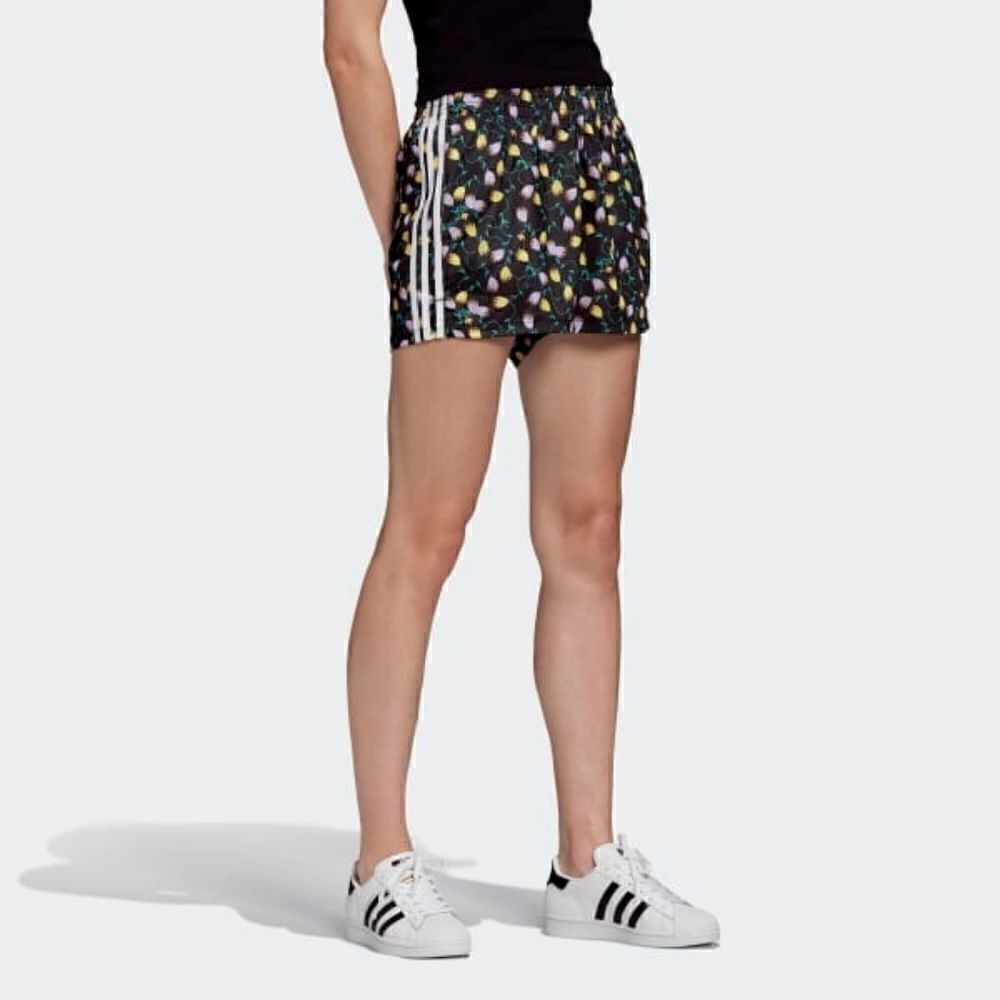 AdidasâOriginals APOâFloralâPrintedâShortsâBlack - Picture 11 of 14